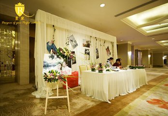 婚庆追光灯作用效果图